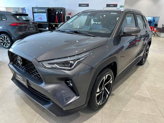 TOYOTA YARIS CROSS 1.5 VVT-I FLEX XRX CVT TOYOTA YARIS CROSS 1.5 VVT-I FLEX XRX CVT